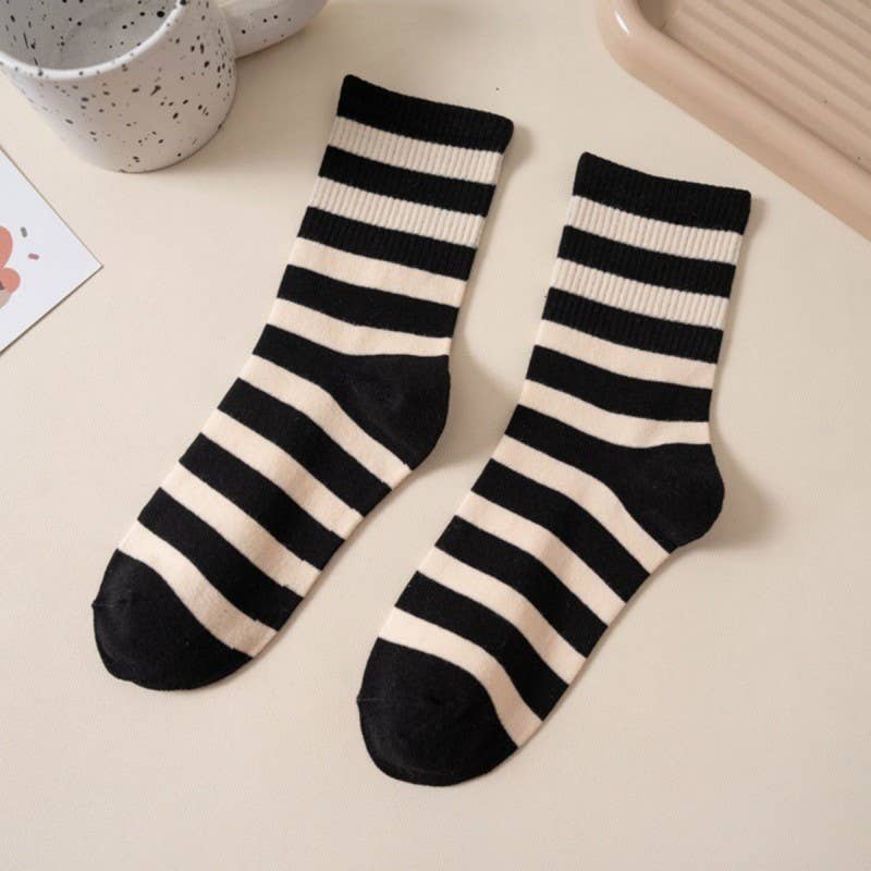 STRIPE CLUB CREW SOCKS