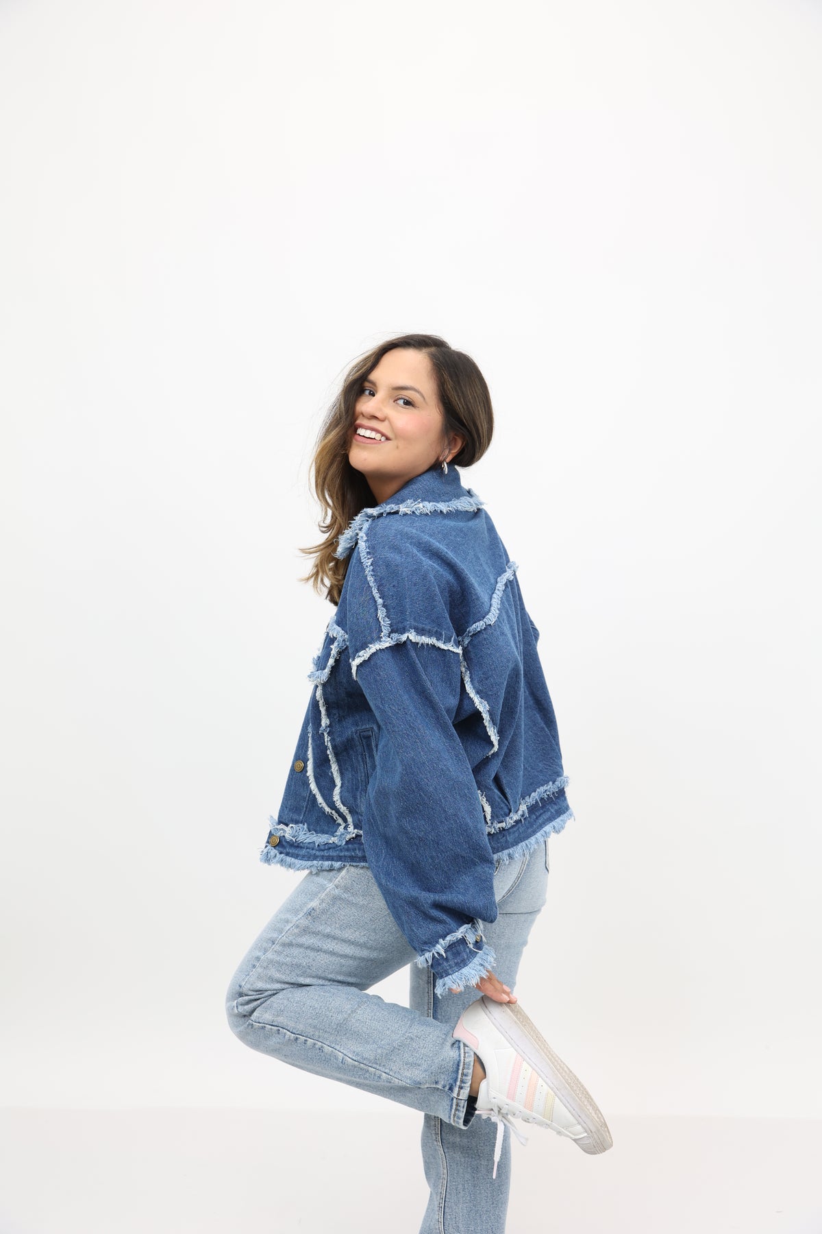 Travel Cotton Frayed Denim Jacket
