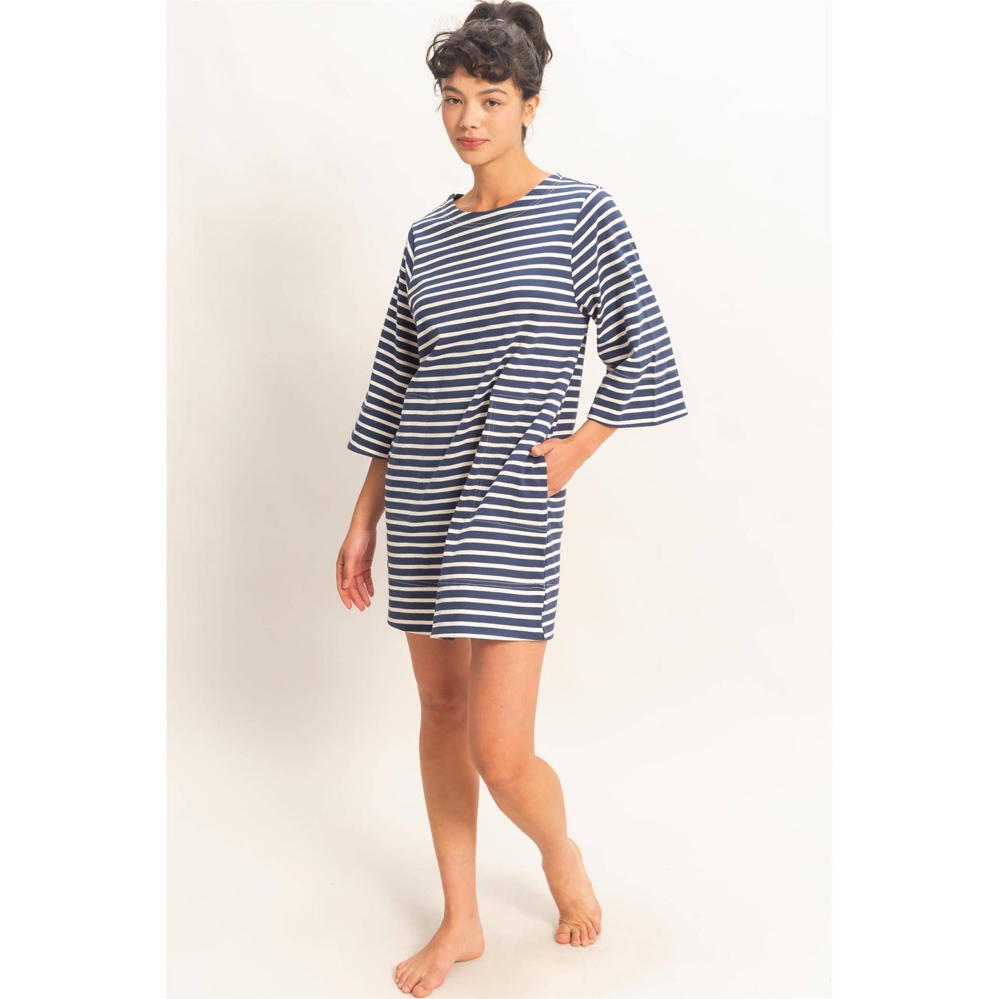 Striped Round Neck Half-Sleeve Mini Dress