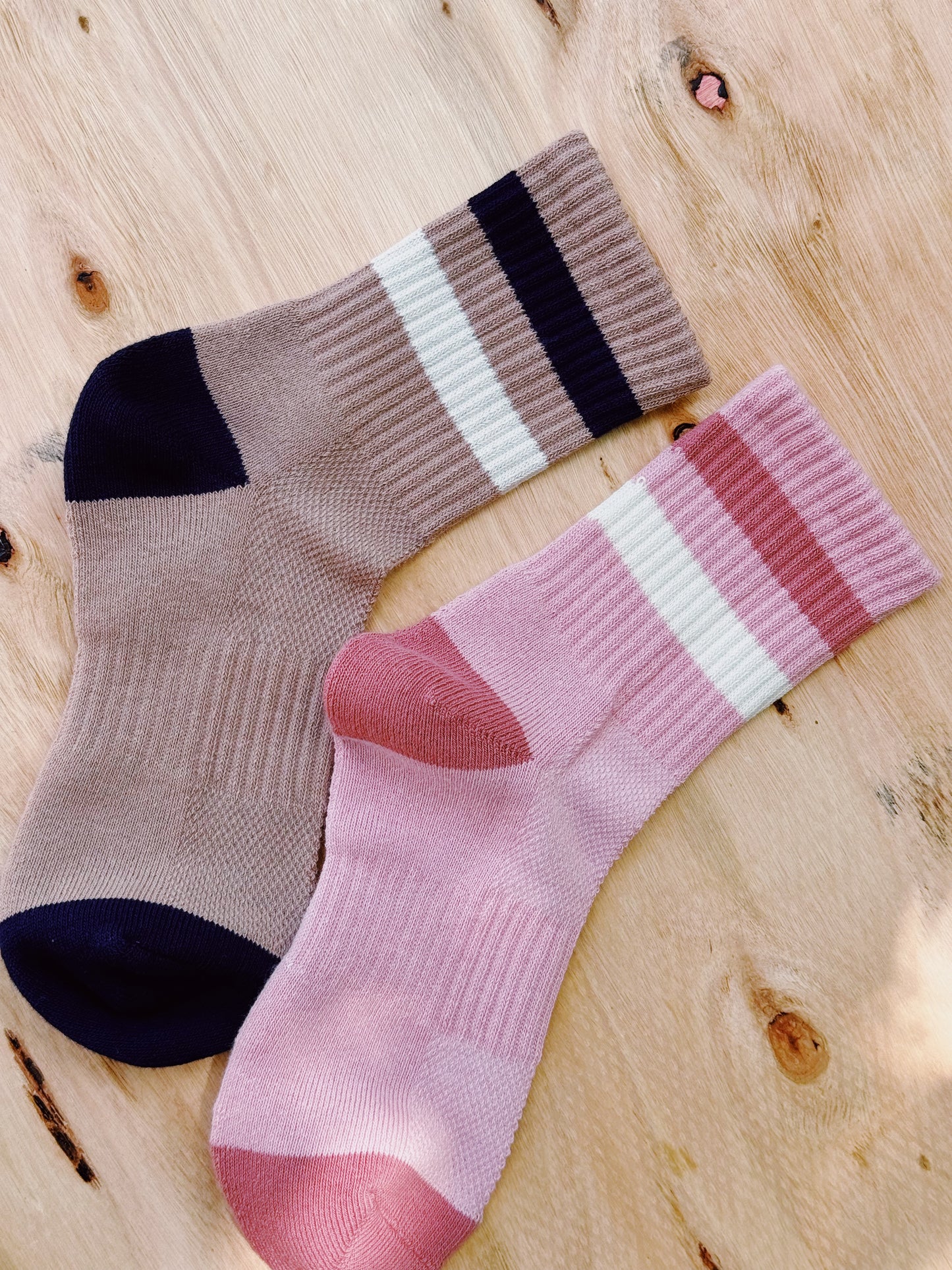 Colorblock Crew Socks