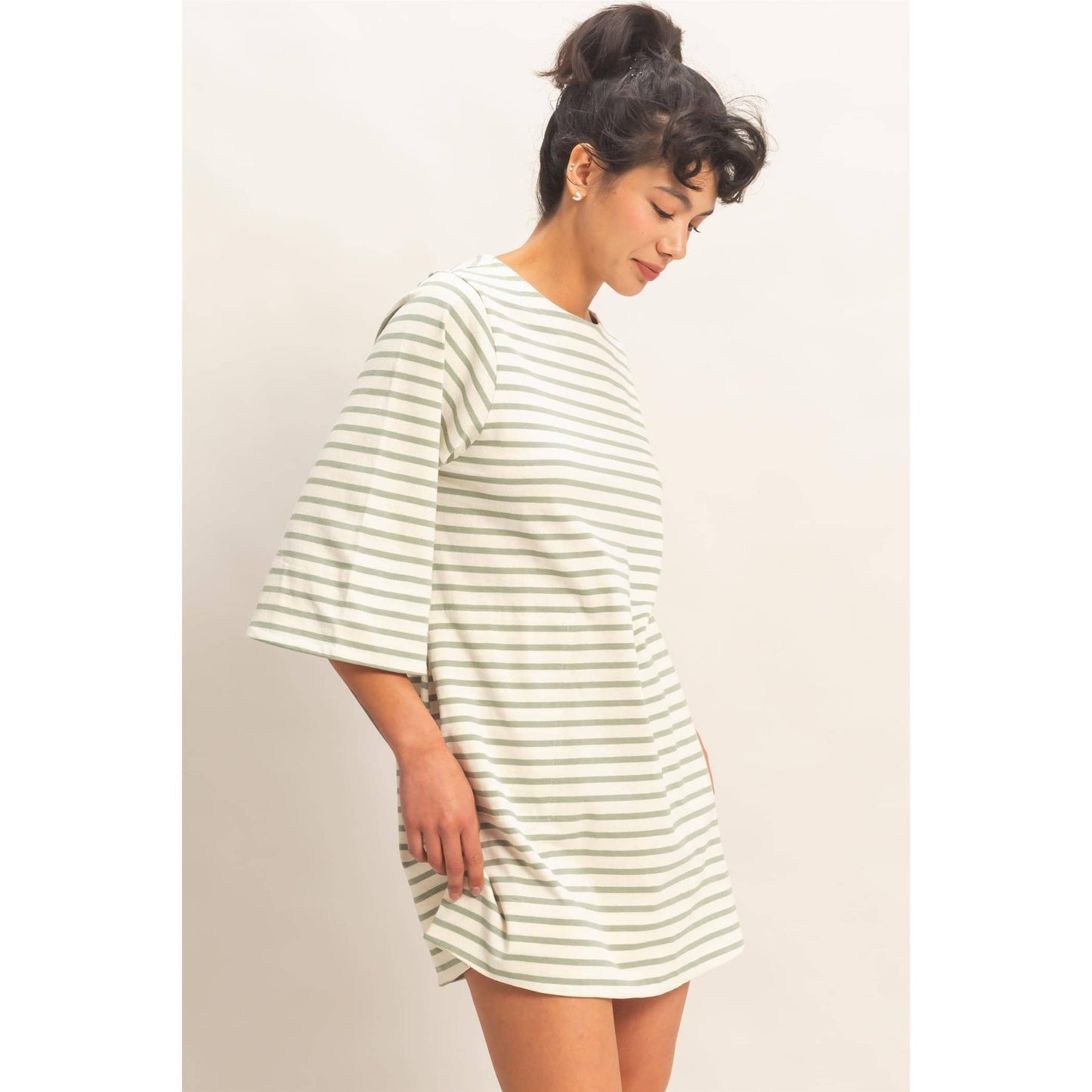 Striped Round Neck Half-Sleeve Mini Dress