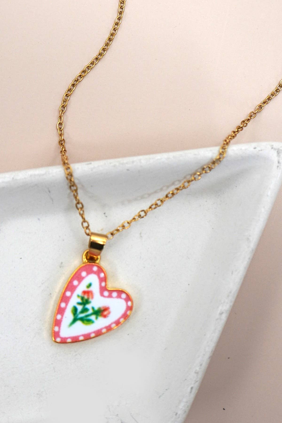 18K Stainless Steel Tarnish Free Waterproof Neck