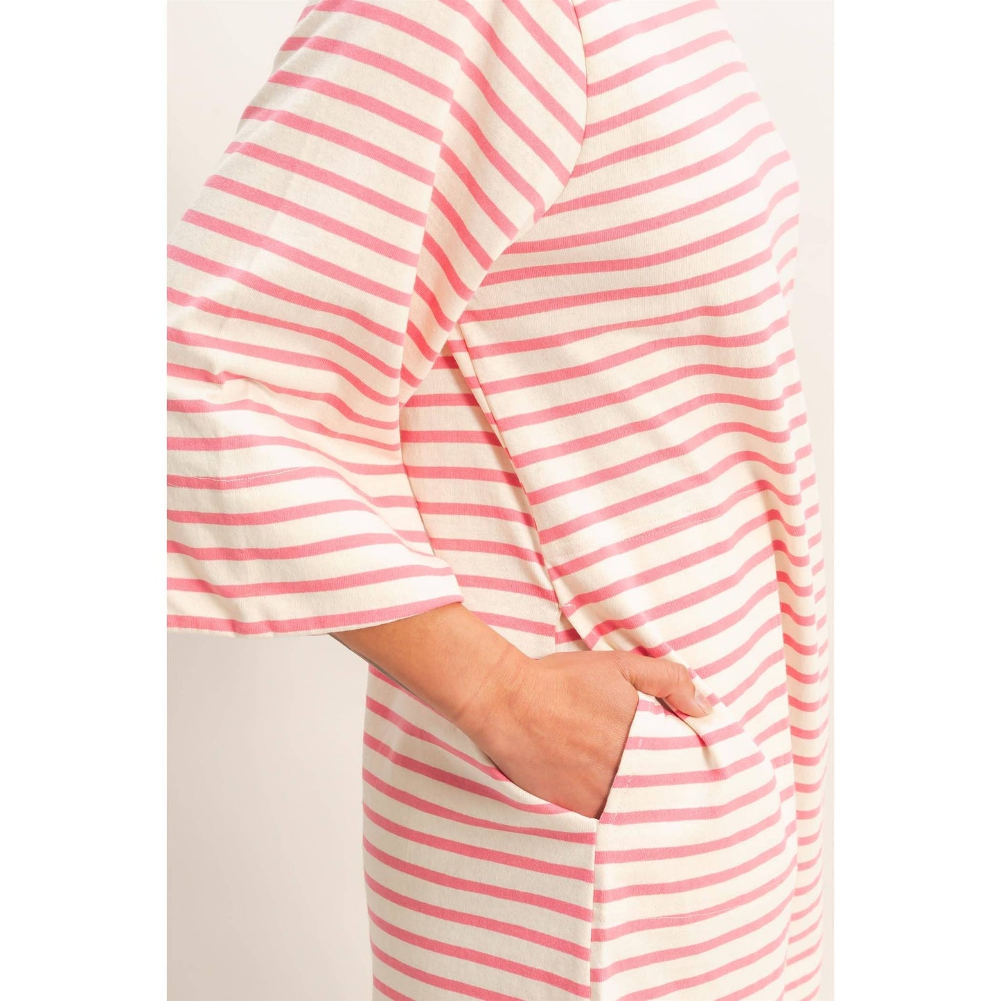 Striped Round Neck Half-Sleeve Mini Dress