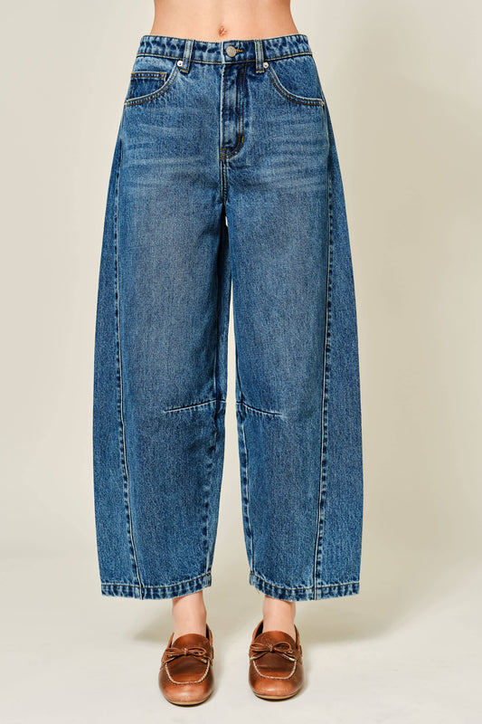 LA REBELDE CROPPED DENIM BARREL JEANS