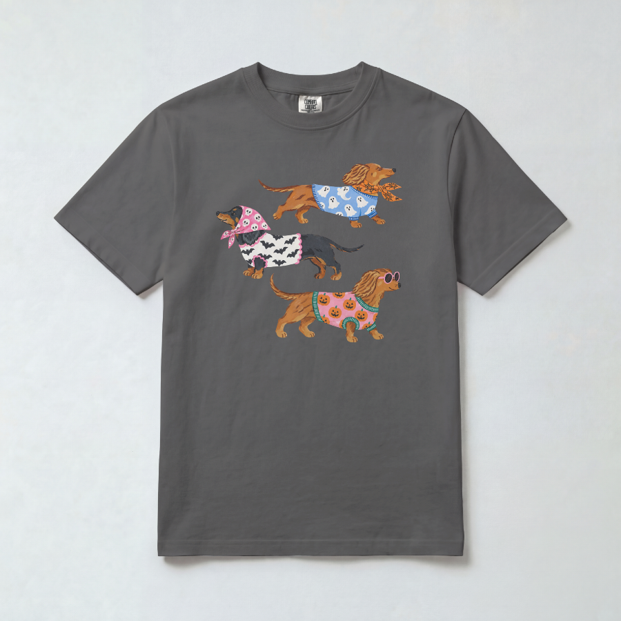 SPOOKY LITTLE SALCHICHAS TEE