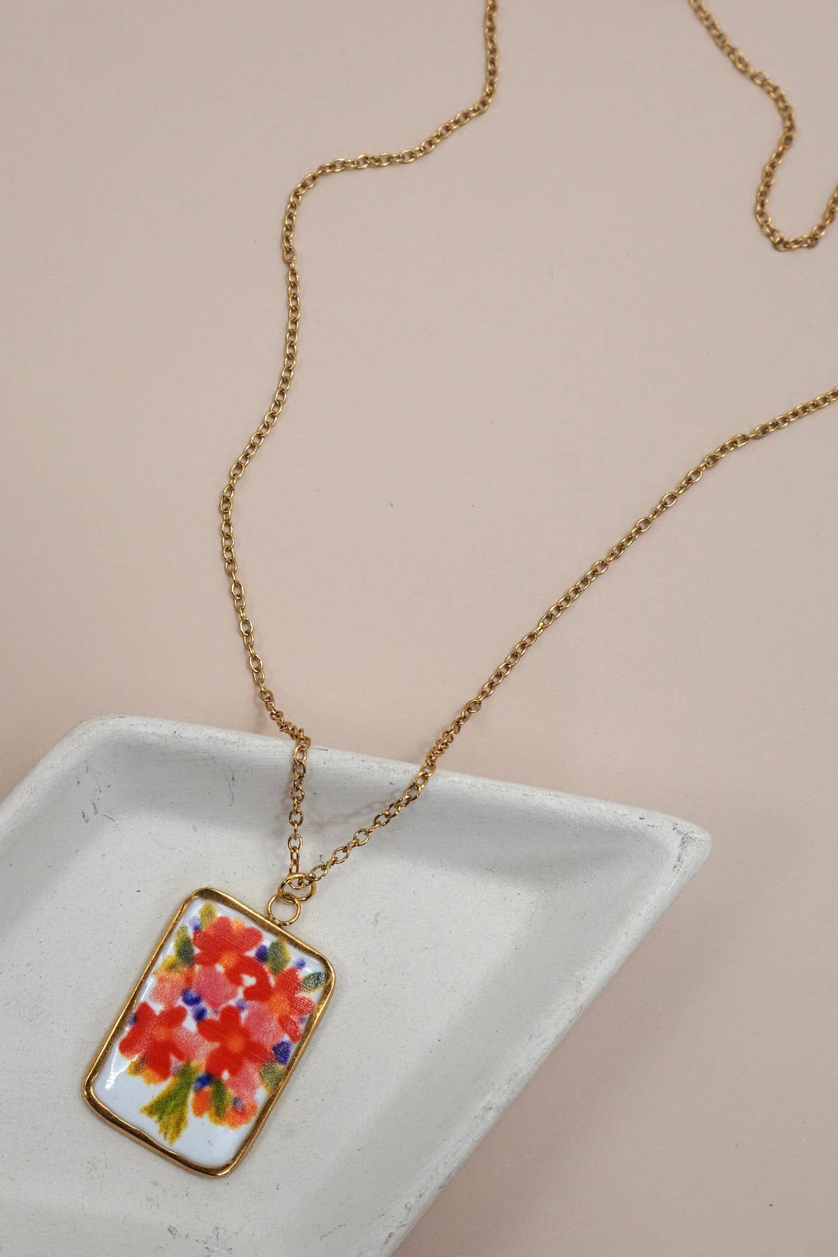 18K Stainless Steel Tarnish Free Waterproof Neck
