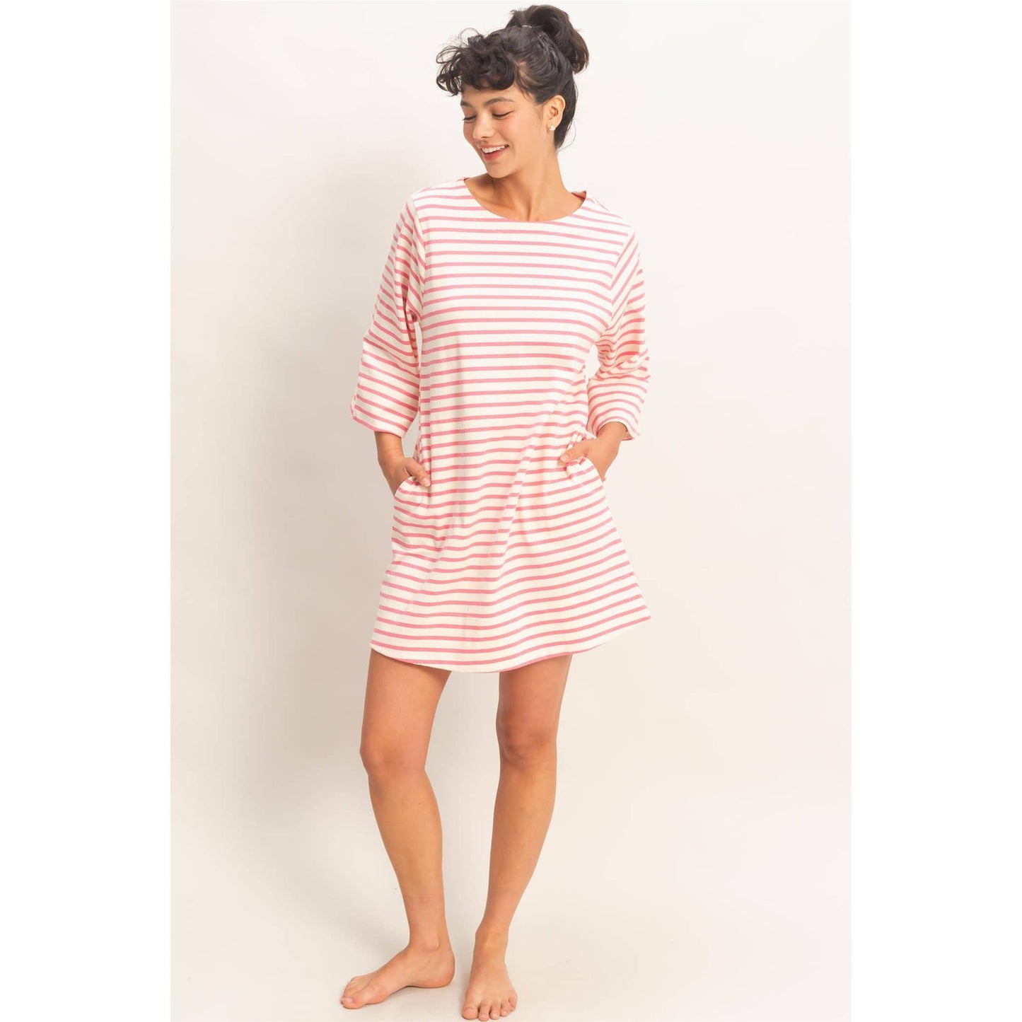 Striped Round Neck Half-Sleeve Mini Dress