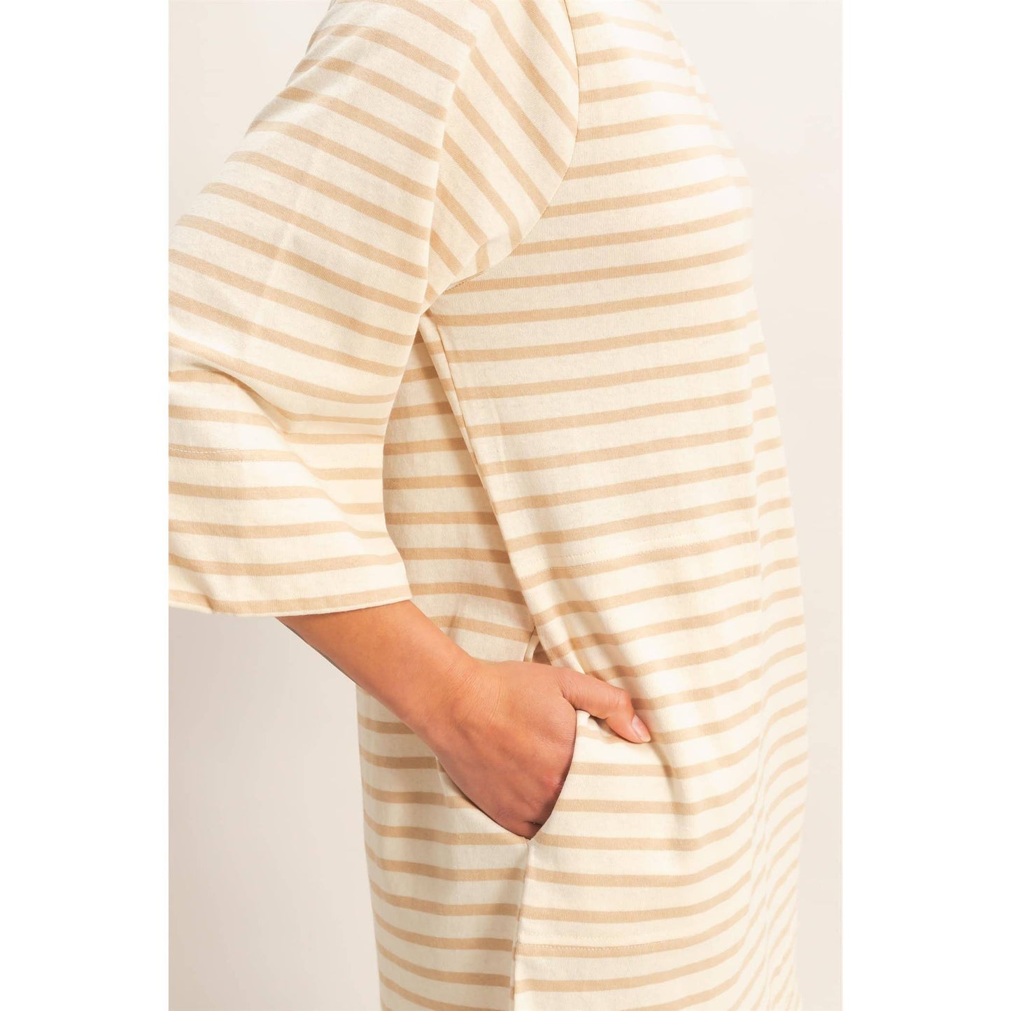 Striped Round Neck Half-Sleeve Mini Dress